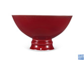 清乾隆 霁红釉高足碗
